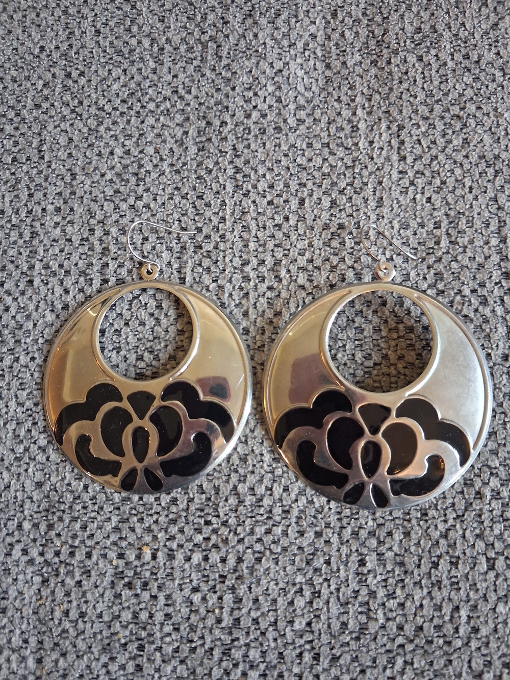 Silver and Black Floral Cutout Hoop Earrings